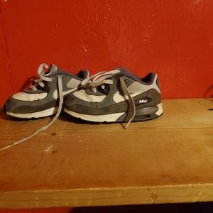 Toddler Nike Airmax